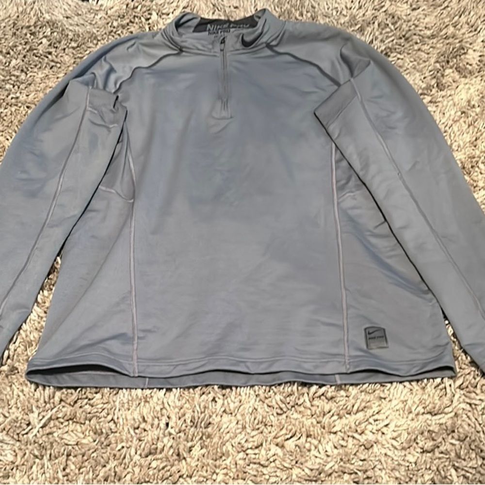 Nike Pro Lightweight Pullover - image 1